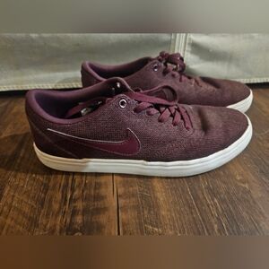 Womens burgundy red Nike SB shoes